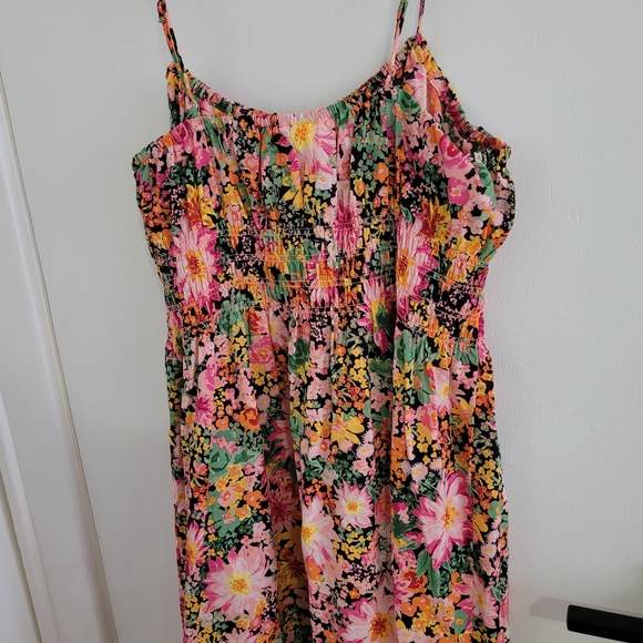 H&M Floral Maxi Dress - Pink and Green - Picture 6 of 6